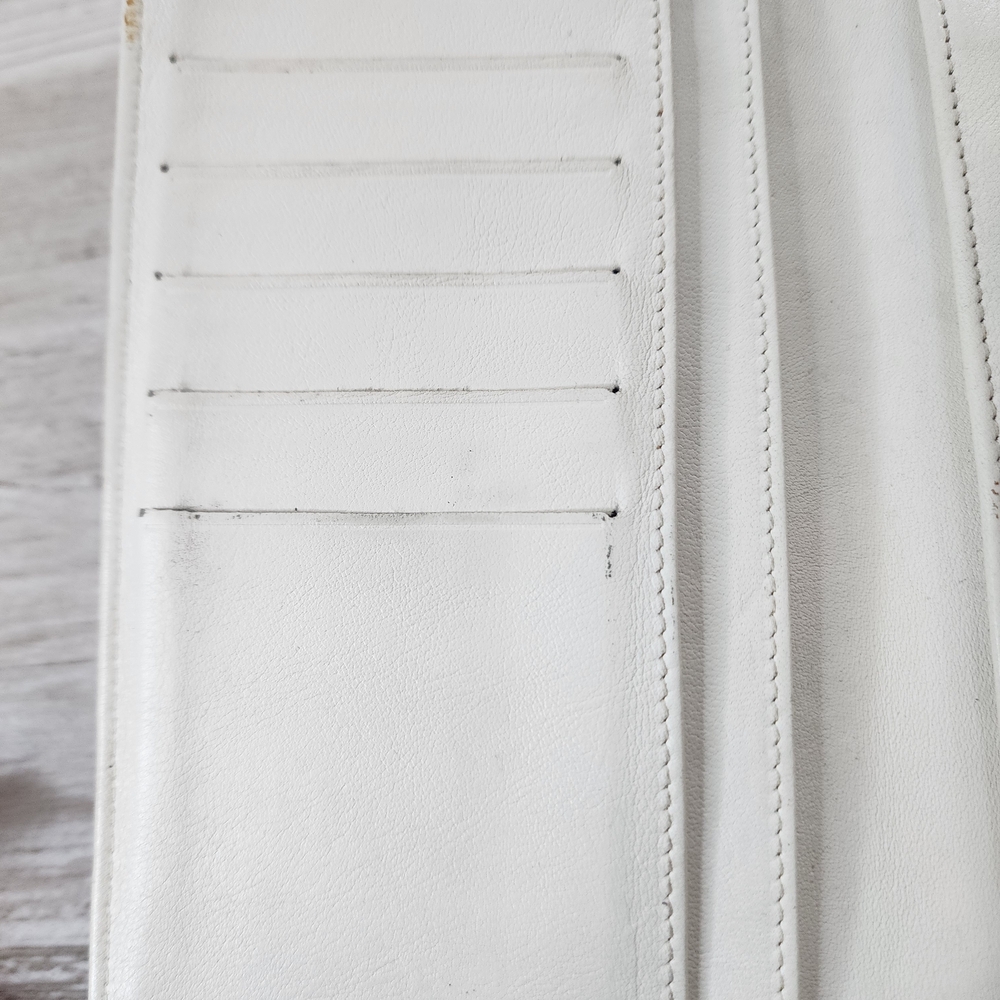 Chanel Coco Mark Bicolor Lambskin Long Wallet On Unbranded Chain - Picture 12 of 15